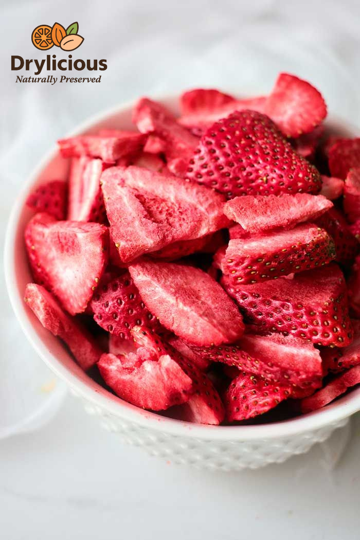 Dehydrated Strawberry | Naturally Sweet & Crunchy Strawberry Slices