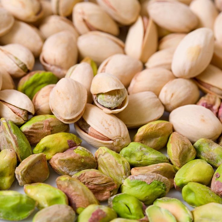 Premium Roasted & Salted Pistachios (Pista) – Fresh, Crunchy & Savory